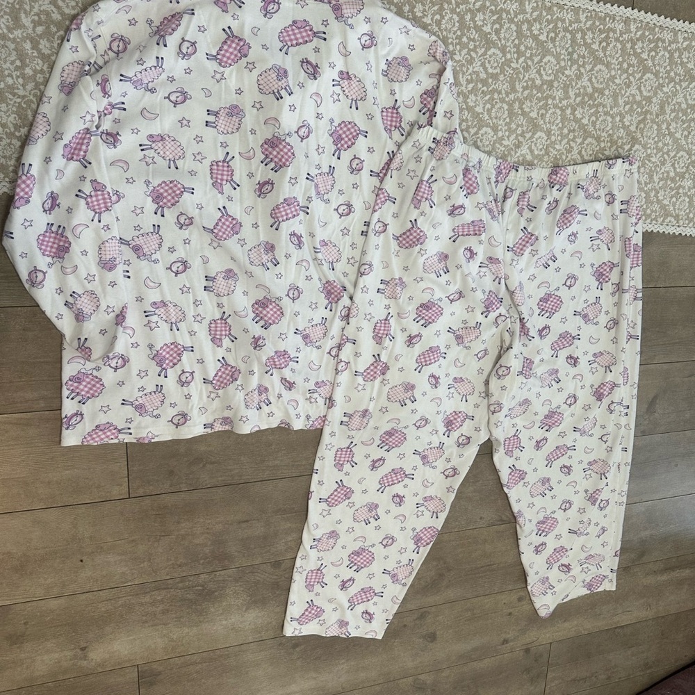 Sears White and Purple Sheep Print Pajama Set - Two-Piece Sleepwear - Picture 10 of 16